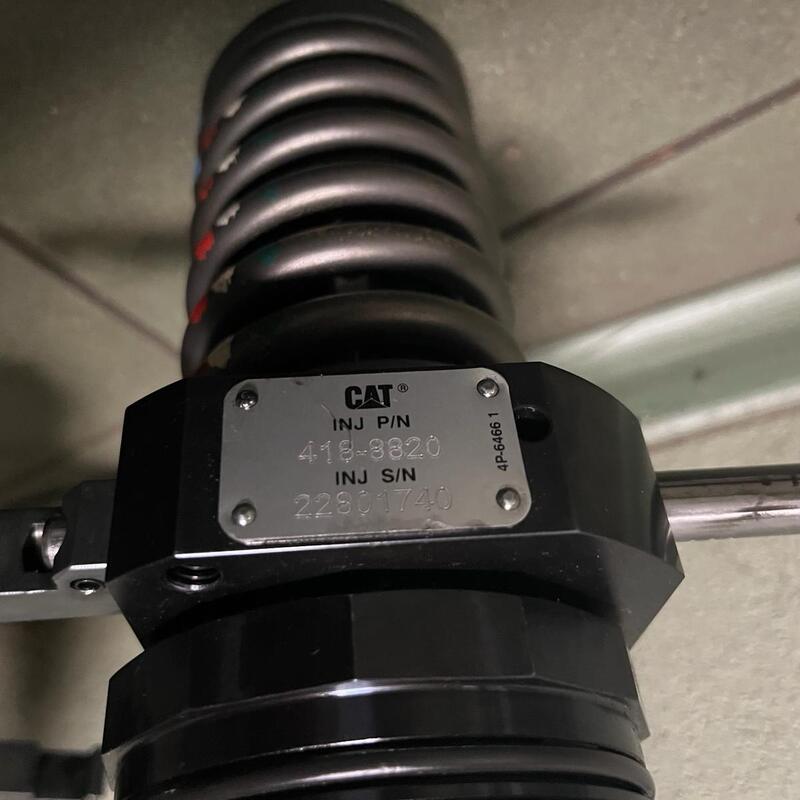  CAT 3608, C15 injector