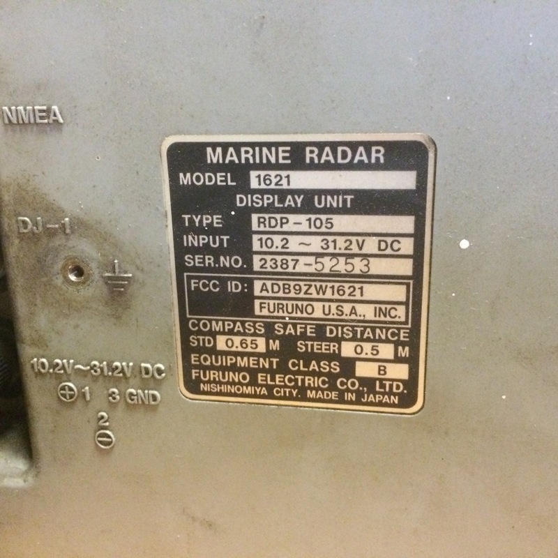 FURUNO 1621 MARINE RADAR DISPLAY